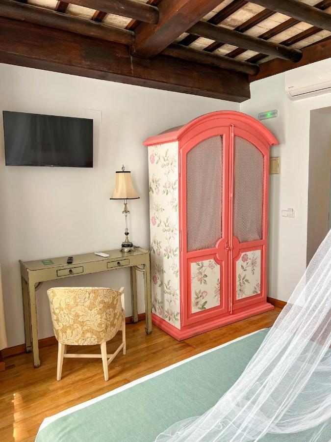 Hostal Servilia كارمونا المظهر الخارجي الصورة